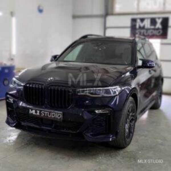 BMW X7 G07 (2021 г.в.). Система контроля слепых зон