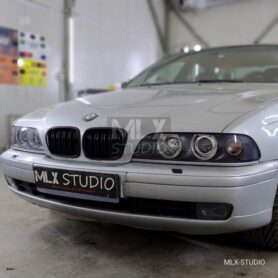 BMW E39. Bi-Led